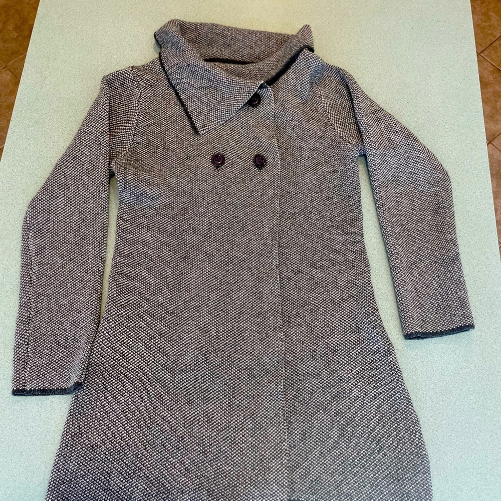 Cozy, stylish wool blend sweater, black/gray 4 button closure approx 31”length.